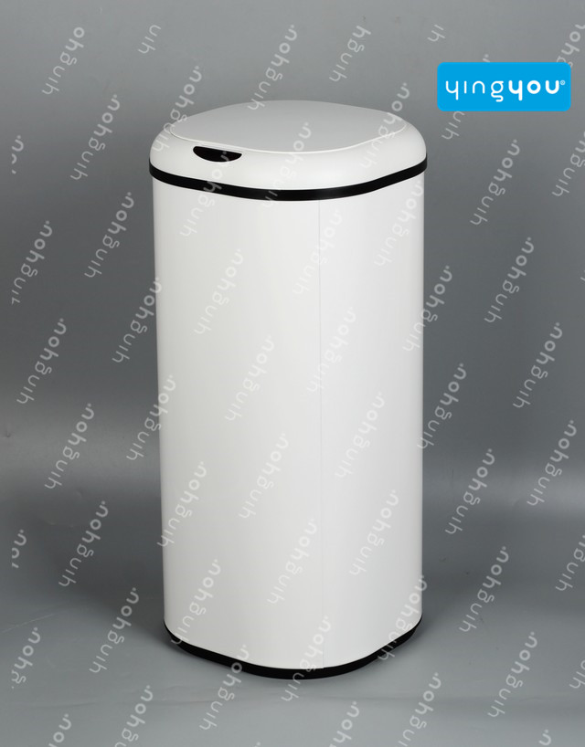 30L SENSOR DUSTBIN